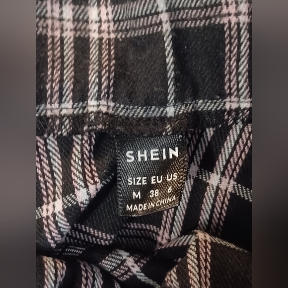 NWOT high waisted tartan print mini skirt - Picture 5 of 6